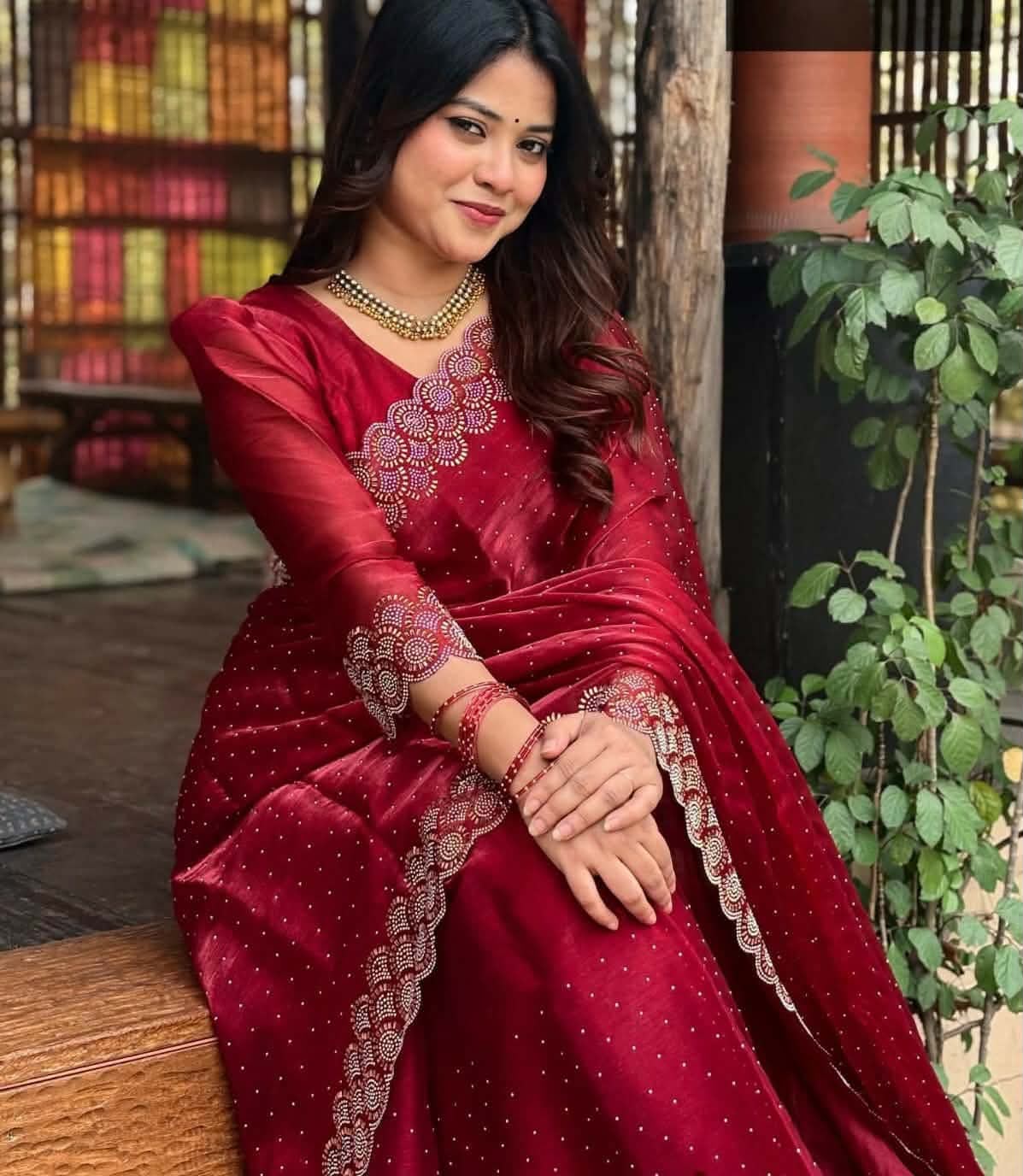 শাড়ি